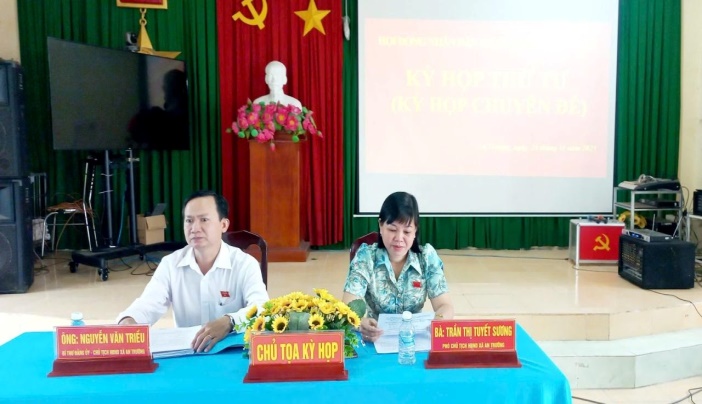 HỘI ĐỒNG NHÂN DÂN XÃ AN TRƯỜNG, KHÓA XII TỔ CHỨC KỲ HỌP THỨ TƯ (KỲ HỌP CHUYÊN ĐỀ)
